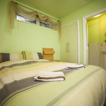 The Missing Sock Bed and Breakfast Cambridge  Buitenkant foto